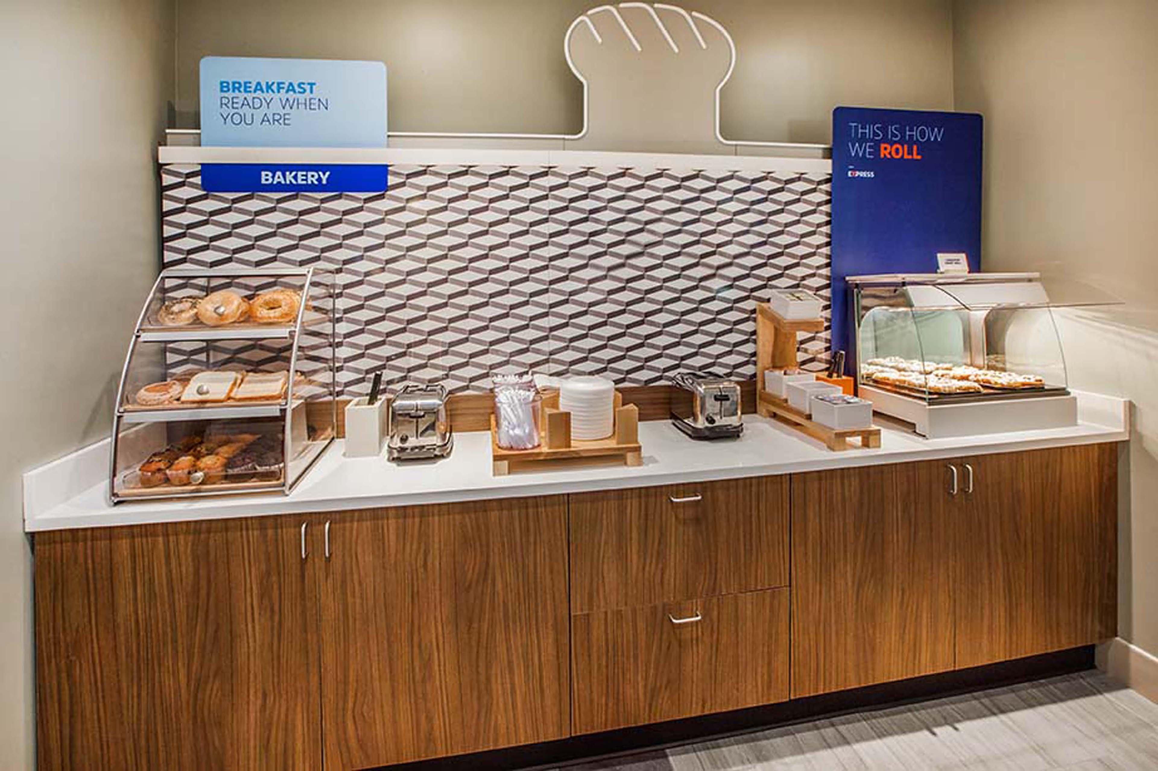 Holiday Inn Express & Suites Sidney By Ihg Εξωτερικό φωτογραφία