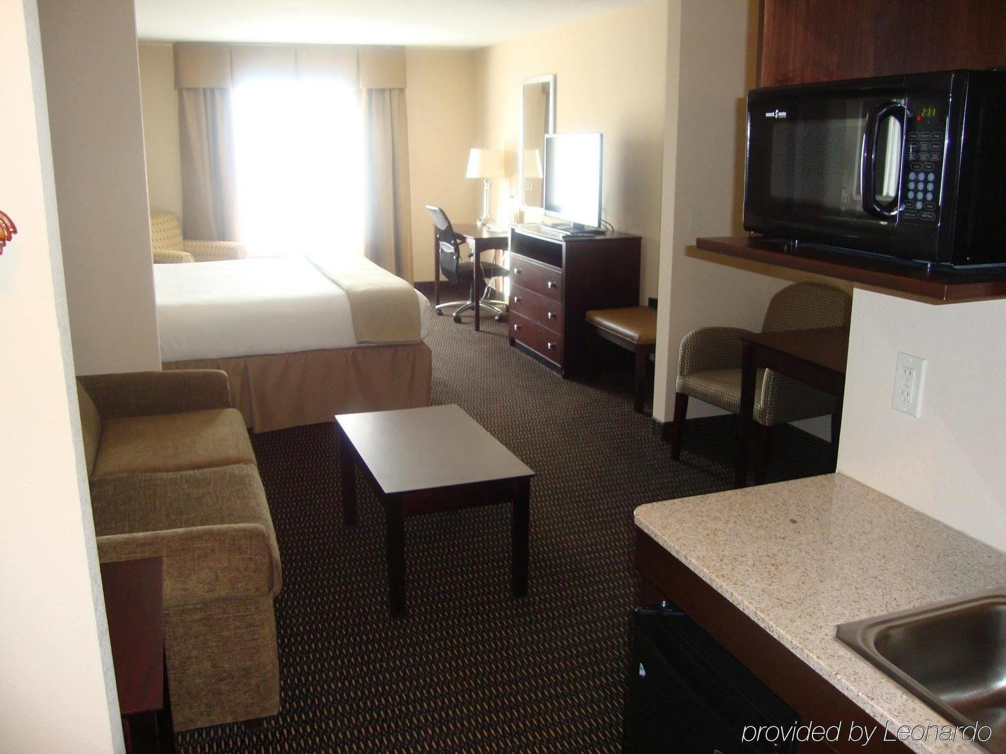 Holiday Inn Express & Suites Sidney By Ihg Εξωτερικό φωτογραφία